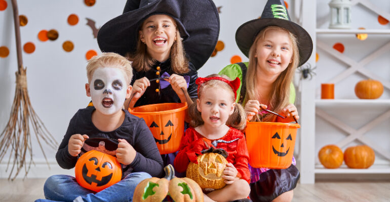 children-on-halloween-2024-11-05-07-46-39-utc